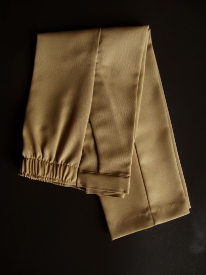 Close-Out Dress Pants in Khaki