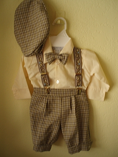 One-Of-A-Kind Brown Plaid Kicker Set - 9 mo.